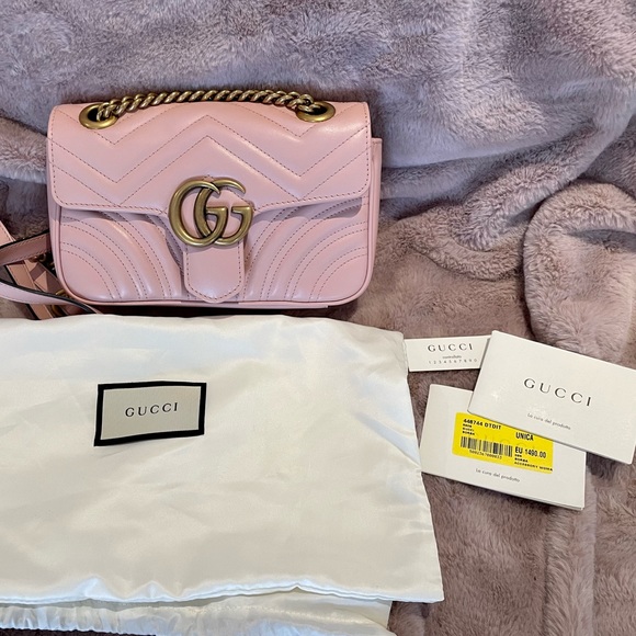Like New Mini Gucci Marmot bag - Picture 1 of 8